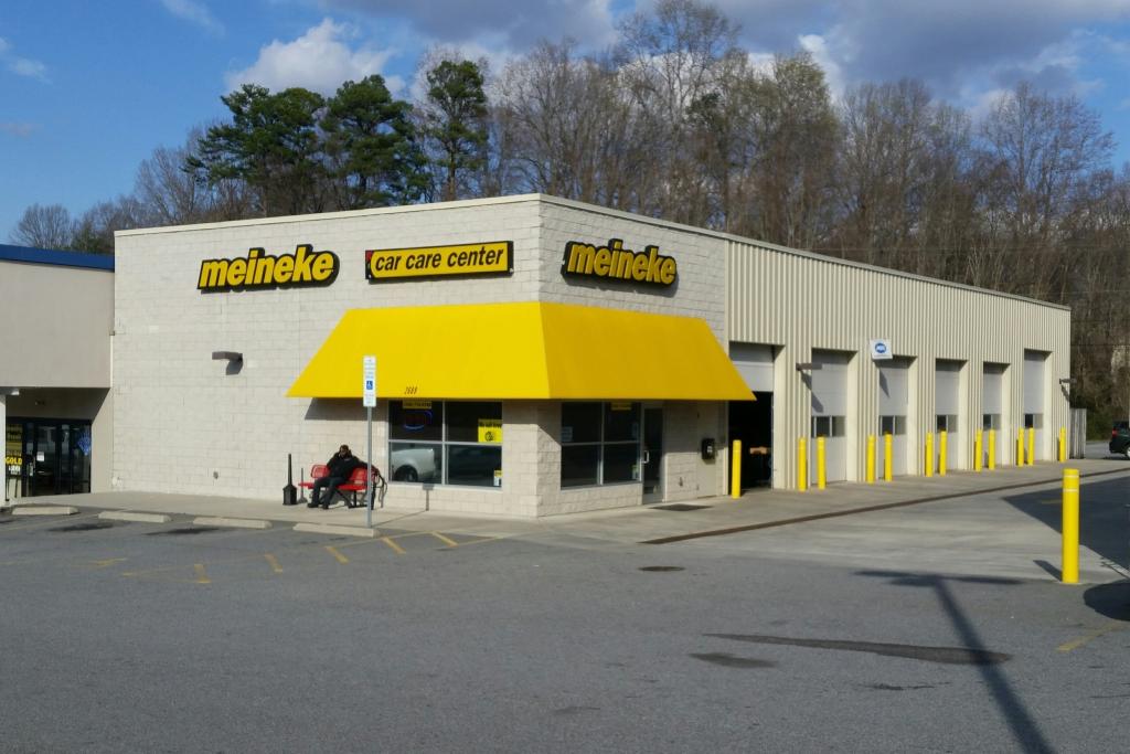 Meineke Car Care Center in Clemmons, NC 27012