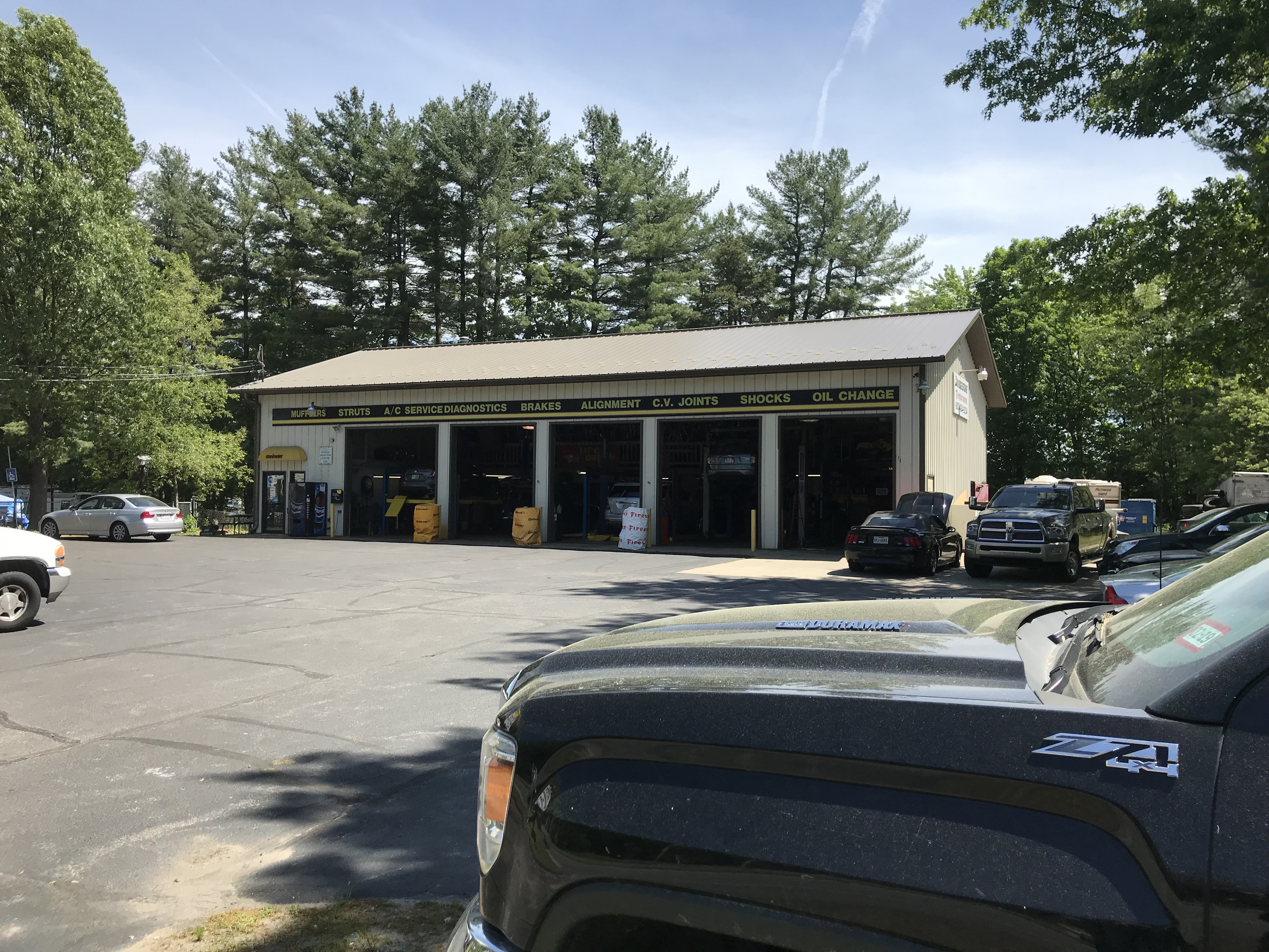 Merrimack Auto Repair Oil Change, Brakes & More Meineke 727